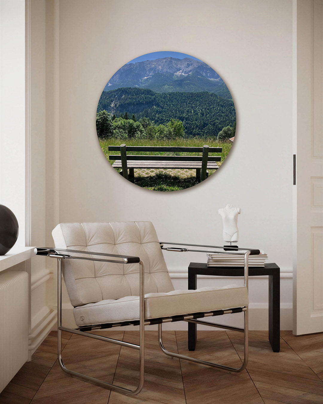 Berglandschap met bankje – fotografie muurcirkel als ronde wanddecoratie
