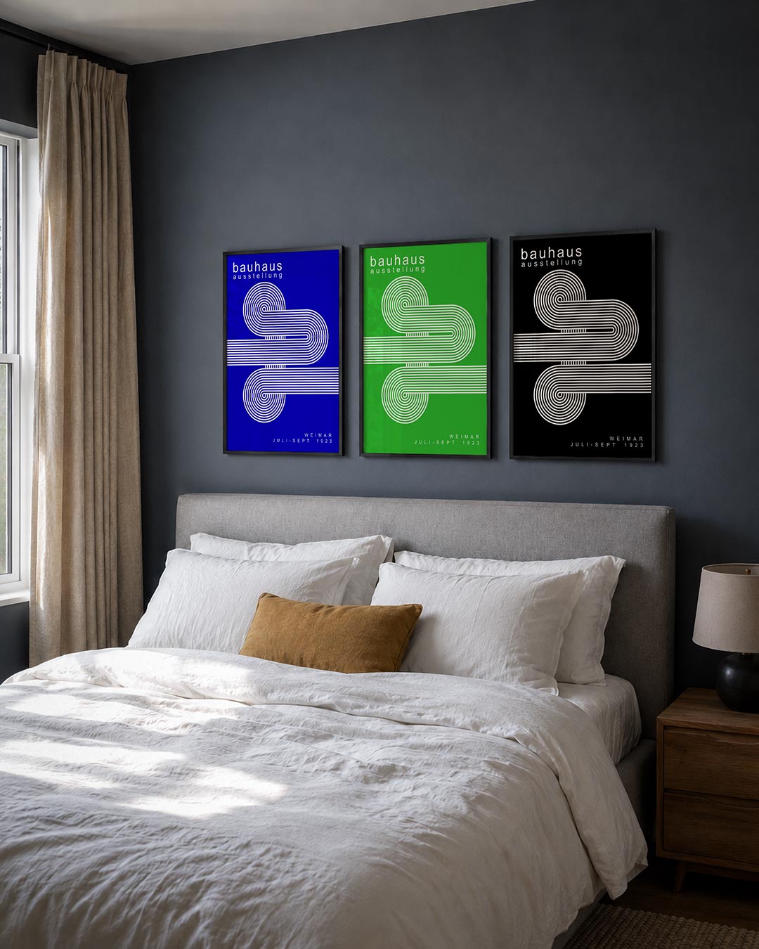Lijnen en cirkelvormen posterset – derde productweergave – deze posterset in drie delen toont een dynamisch lijnenspel met