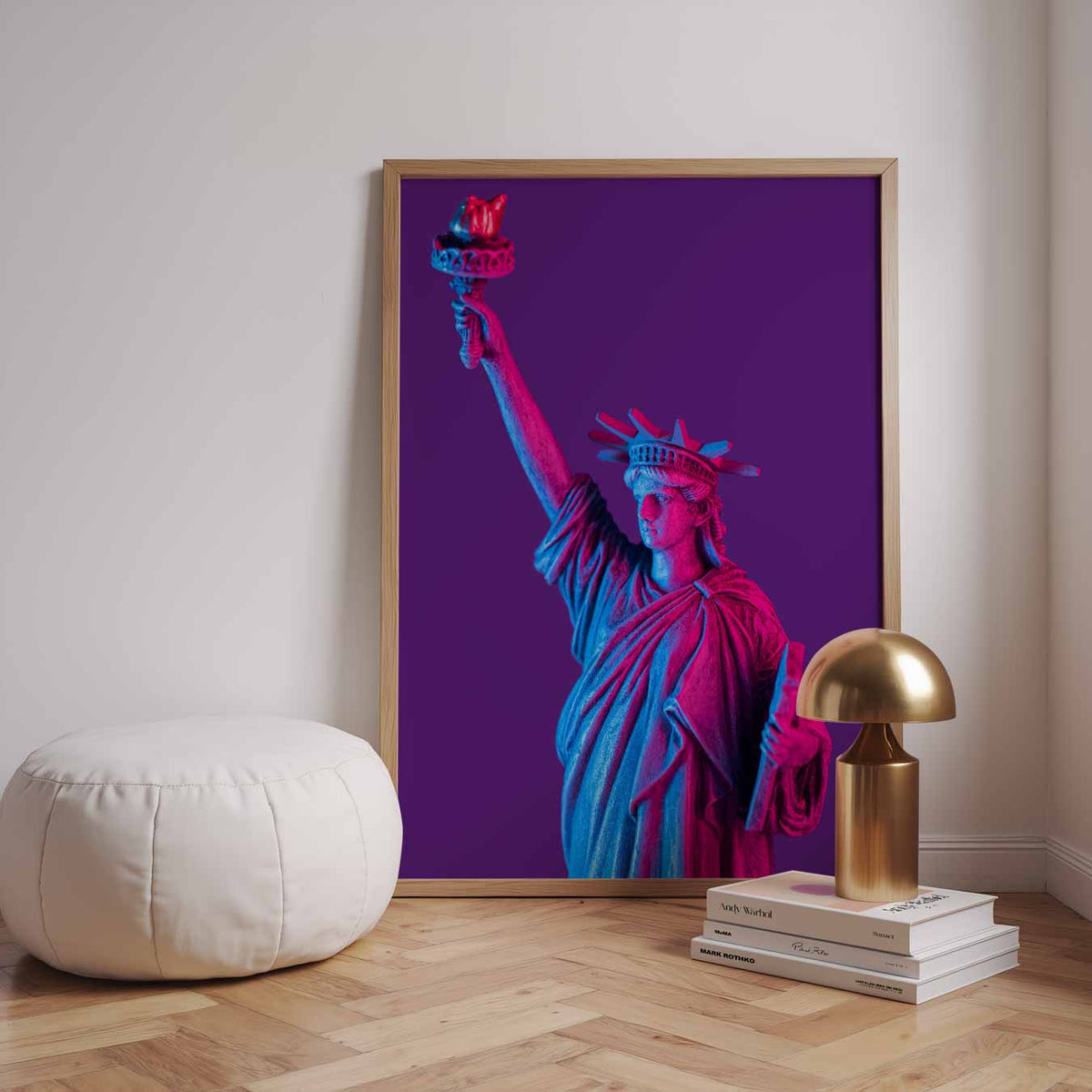Vrijheidsbeeld in Neon – urban poster in staand formaat