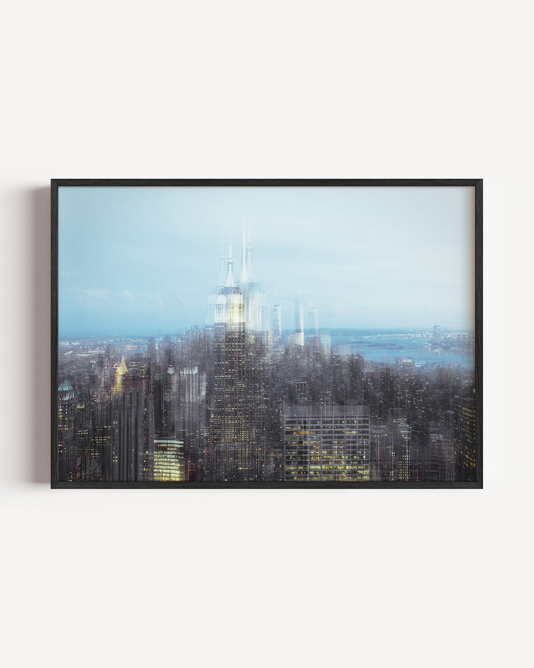 Stedelijke droom poster – liggende wanddecoratie – deze poster toont een vervaagde skyline met hoge gebouwen en een wazige