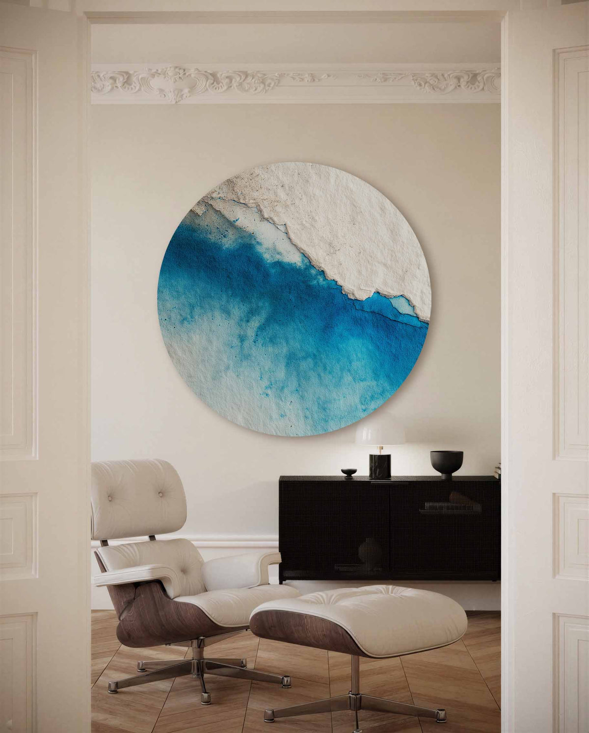 Blauwe en beige – portret muurcirkel als ronde muurdecoratie