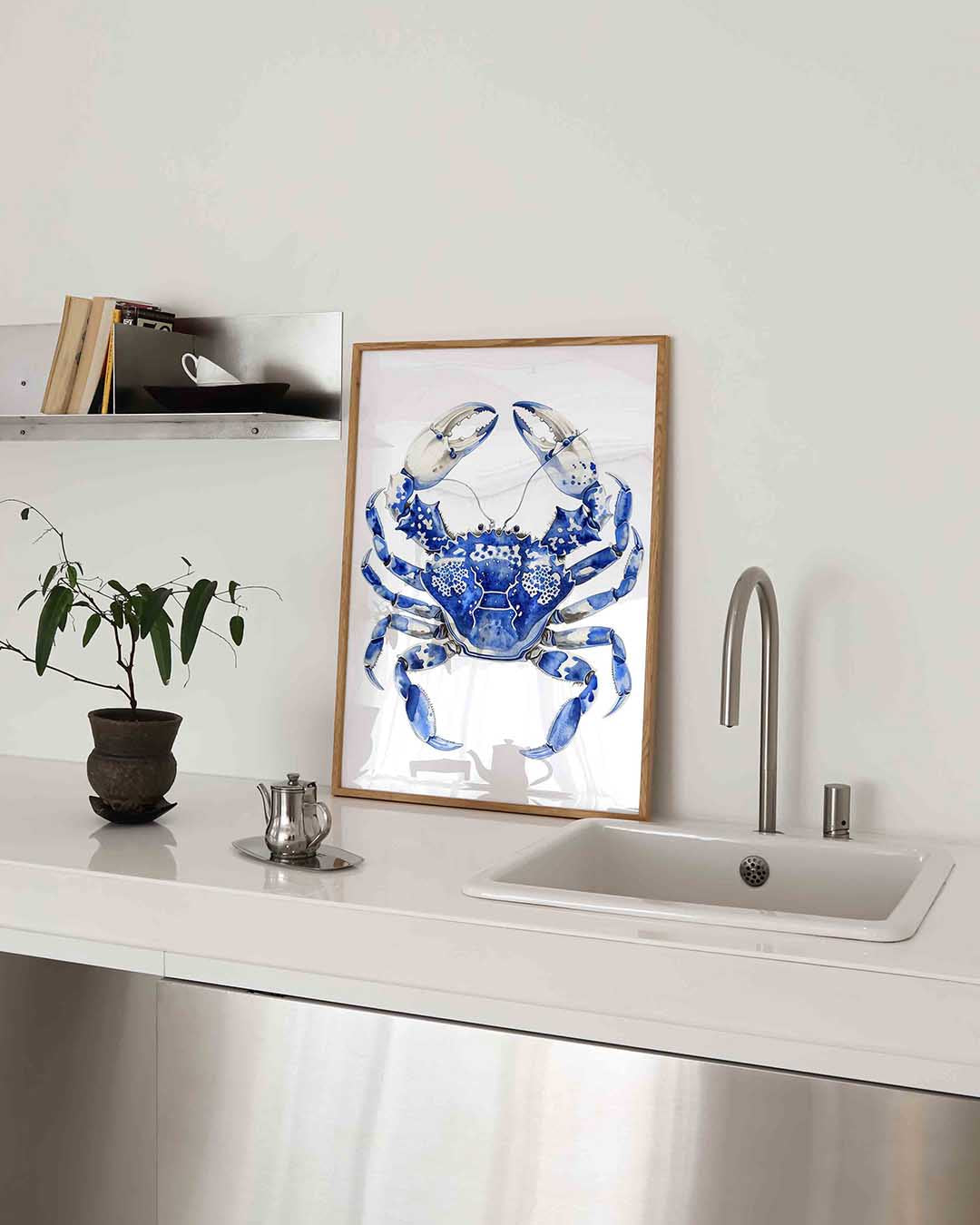 Blauwe krab – blauw-witte poster in staand formaat