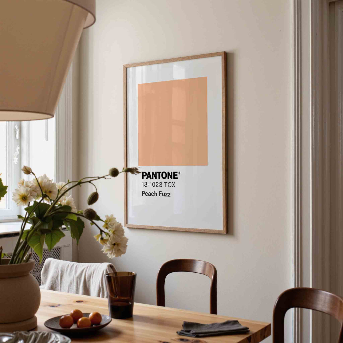 Peach fuzz pantone – kunst en design poster in portret formaat