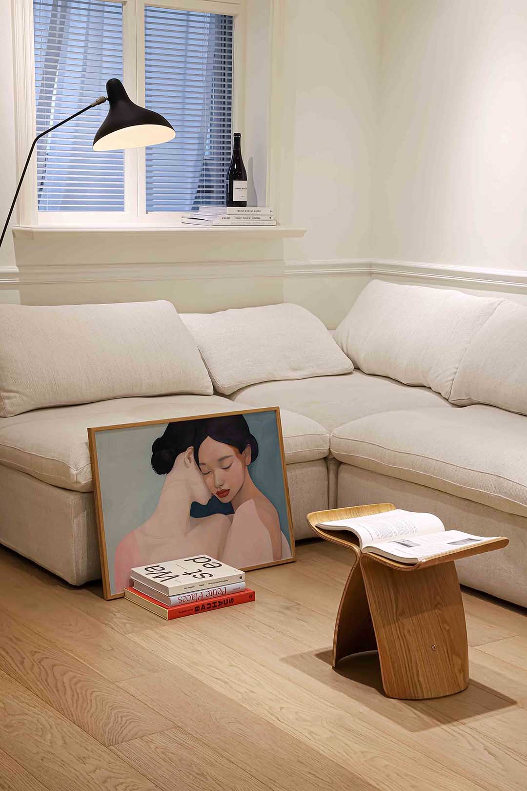 Twee vrouwen in omhelzing – vrouwelijke portretkunst als landscape poster