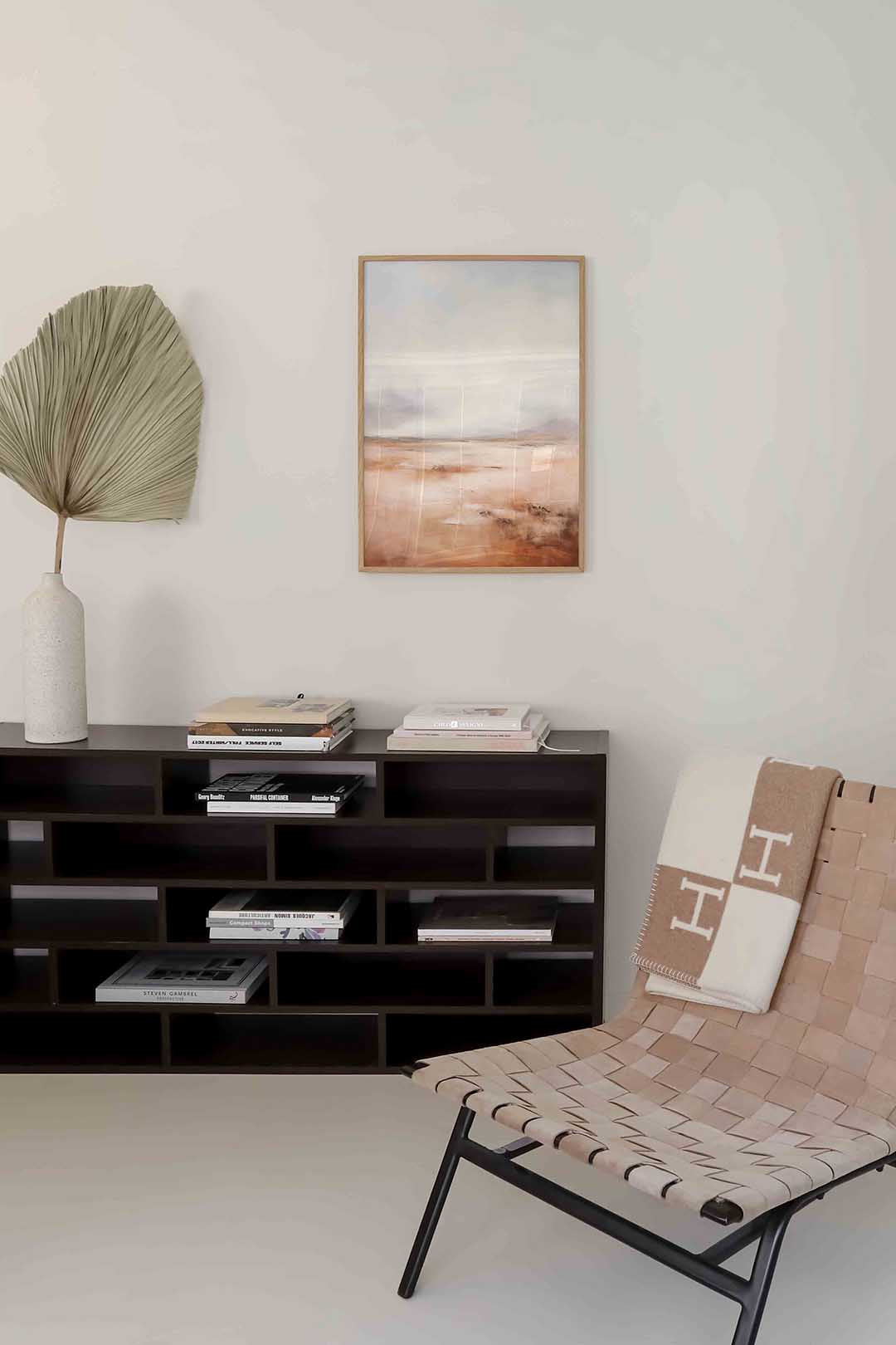 Landschap in beige – natuur poster in staand formaat