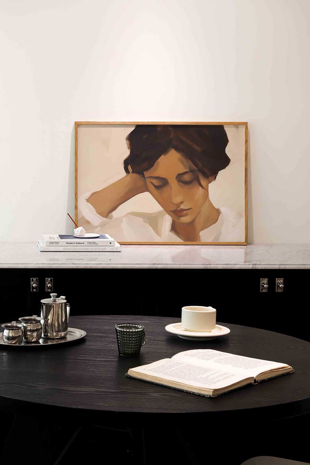 Vrouw met gesloten ogen – portret poster in liggend formaat