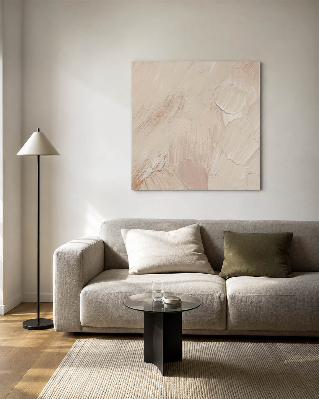 Zachte bewegingen kunstwerk – detailweergave – dit werk toont vloeiende penseelstreken in beige tinten. De textuur en