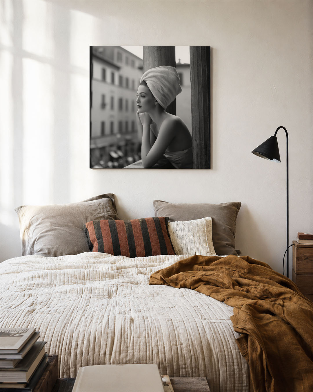 Elegante reflectie kunstwerk – detailweergave – dit kunstwerk toont een vrouw in profiel met een handdoek om haar hoofd