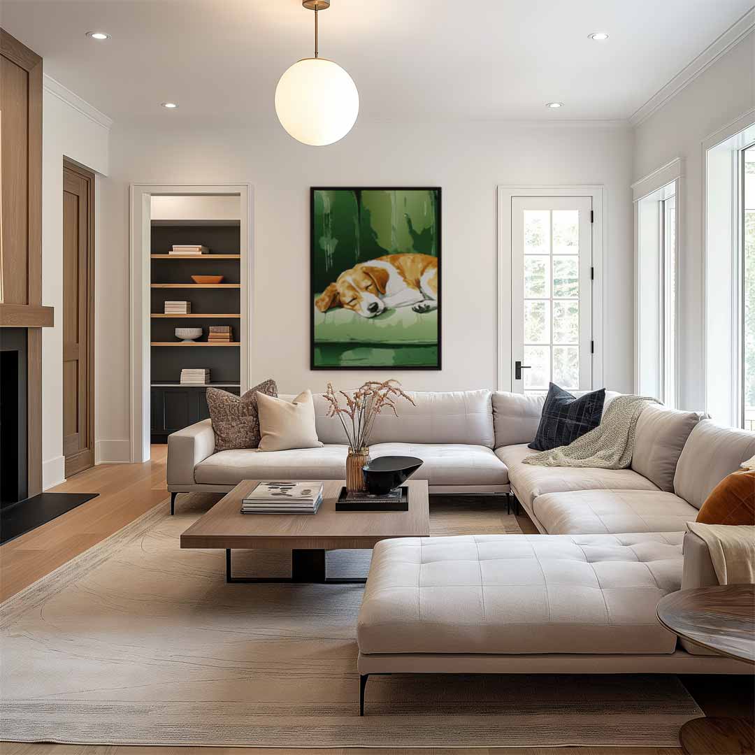 Slapende Beagle op Groene Bank – kunstwerk met zwarte baklijst