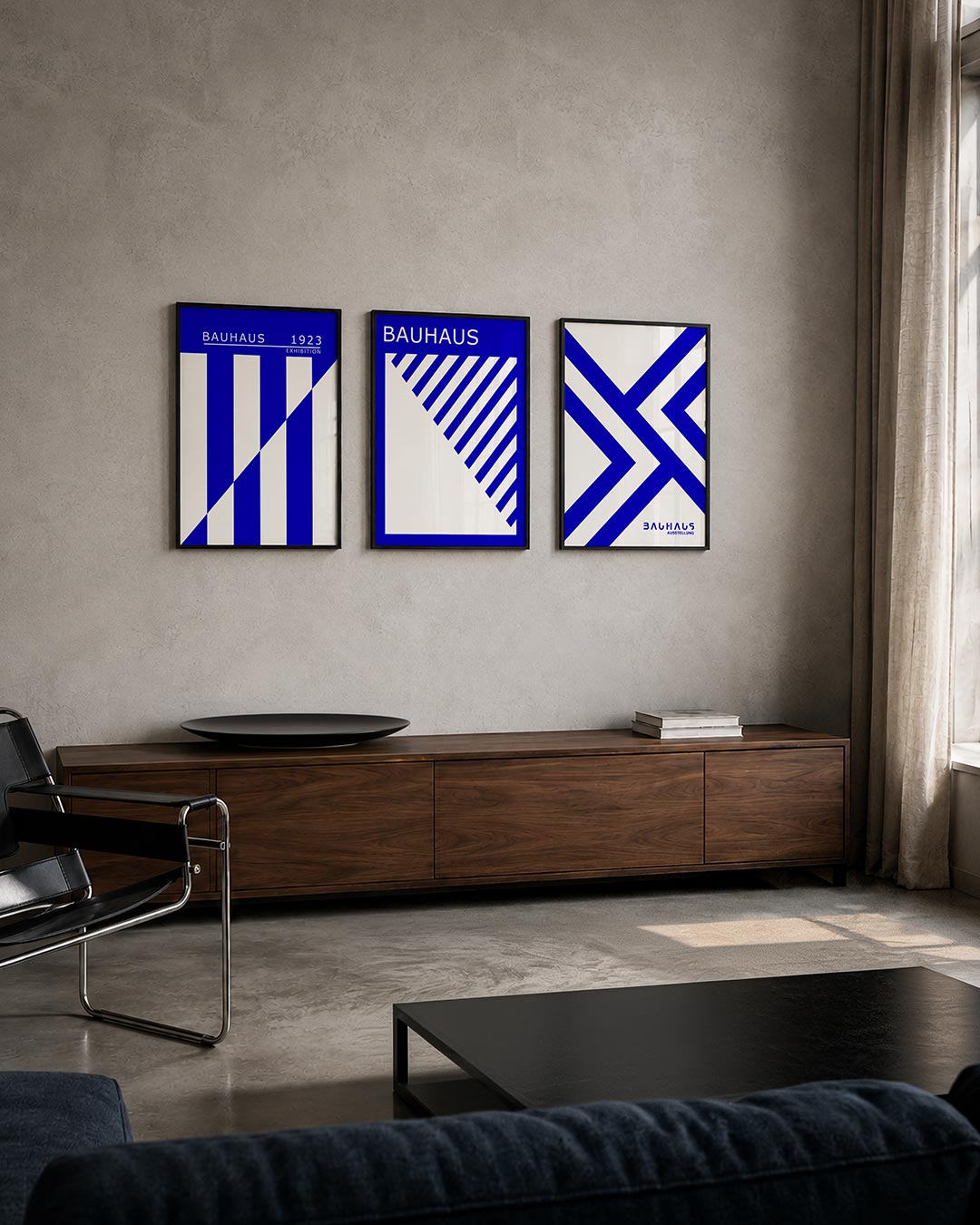 Lijnen en vlakken posterset – tweede productweergave – deze posterset in drie delen toont een dynamisch spel van blauwe en