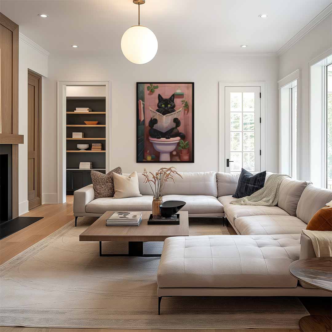 Kat Met Krant in de Badkamer – canvas wanddecoratie in portret formaat