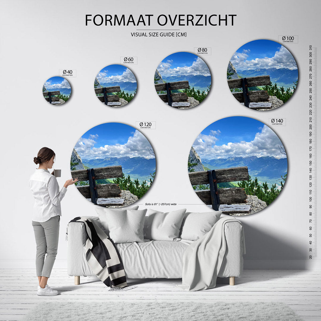 Berglandschap met bank – ronde wanddecoratie met fotografie