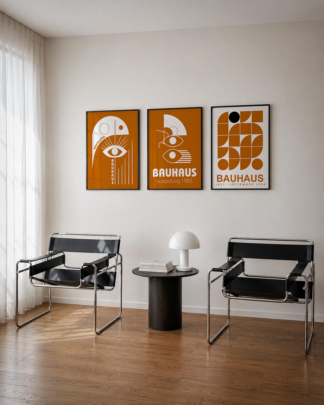 Oog en lijnen driedelige posterset – een speelse compositie van een oog met stralen en lijnen op een warme oranje