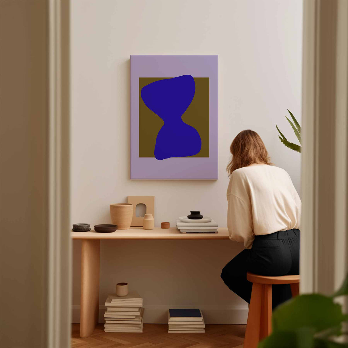Vloeiende Tijdsillusie – staand kunstwerk voor modern interieur
