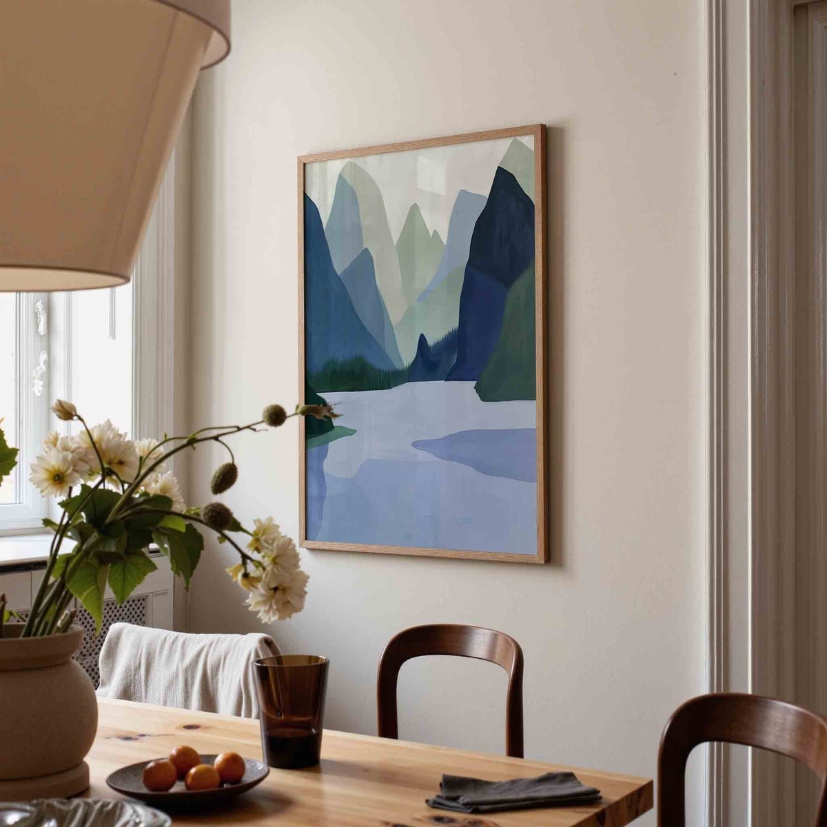 Bergen en meer – eigentijdse illustratie poster in staand formaat