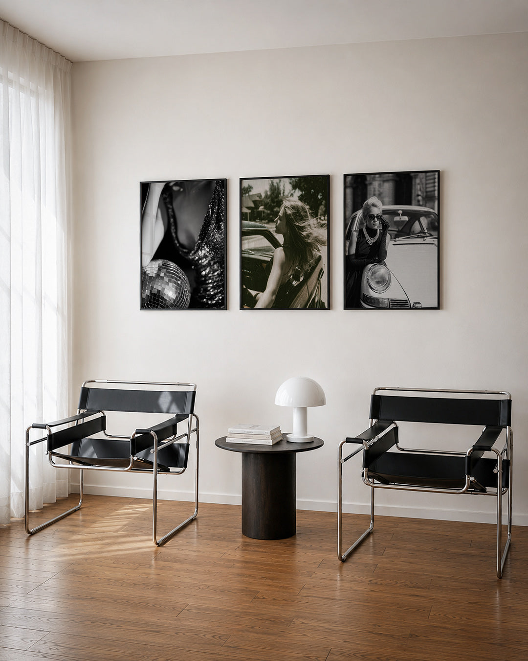 Glinsterende reflecties driedelige posterset – deze afbeelding toont een spel van licht en schaduw met