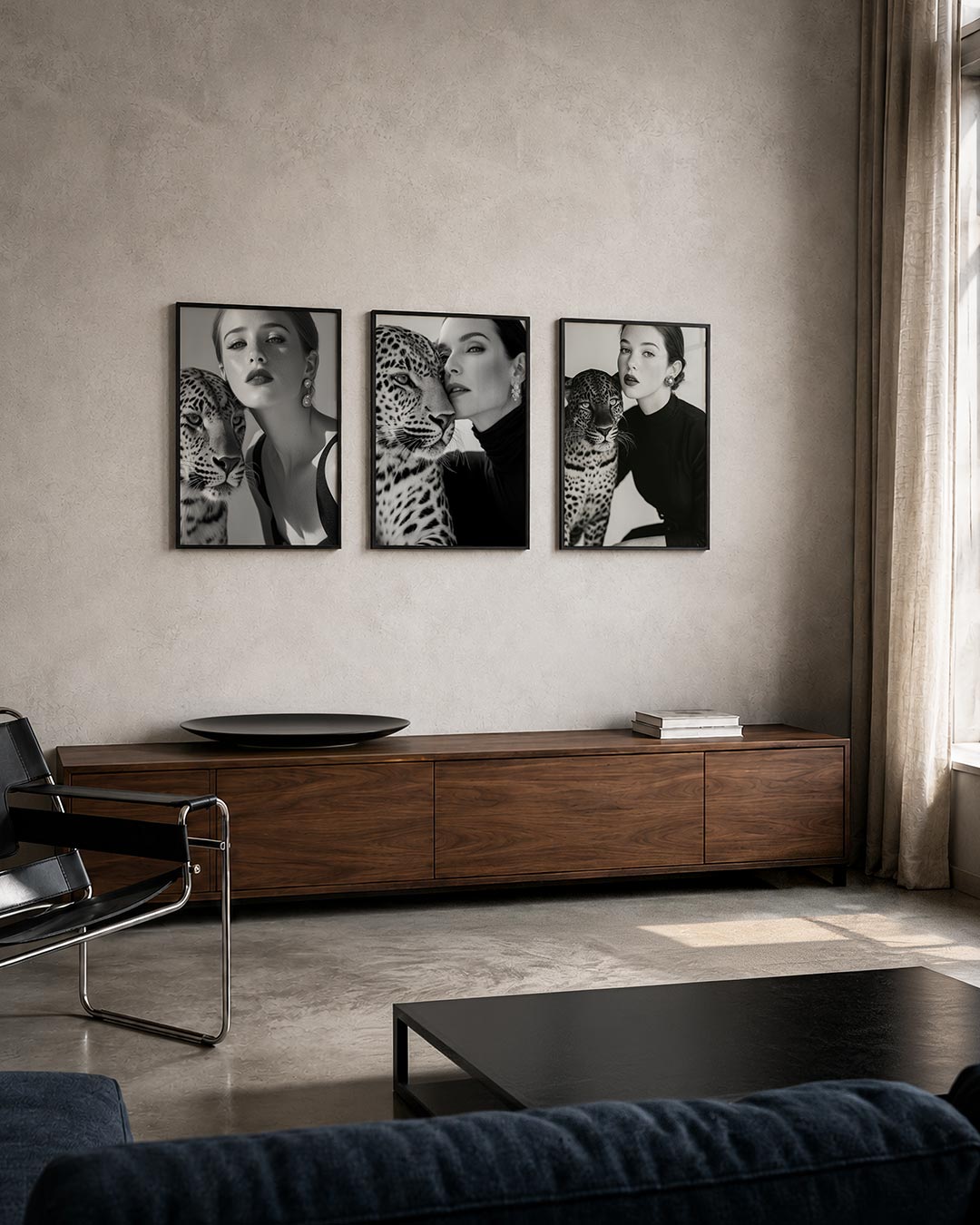 Contrast en harmonie posterset – tweede productweergave – een vrouw en een luipaard in zwart-wit tonen
