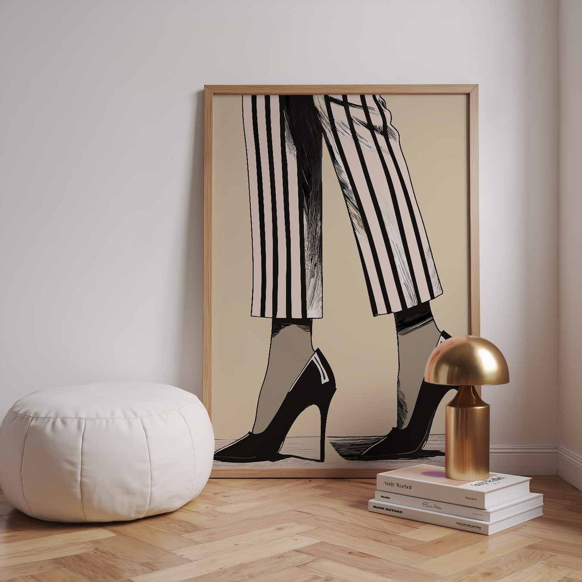Stijlvolle Stripes Damenposter – staande kleurrijke abstracte wanddecoratie van WallArtistic