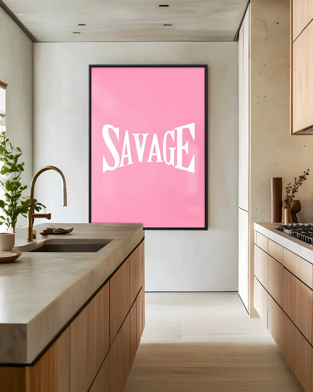 Gedurfde Typografie op Roze – modern portret kunstwerk van WallArtistic