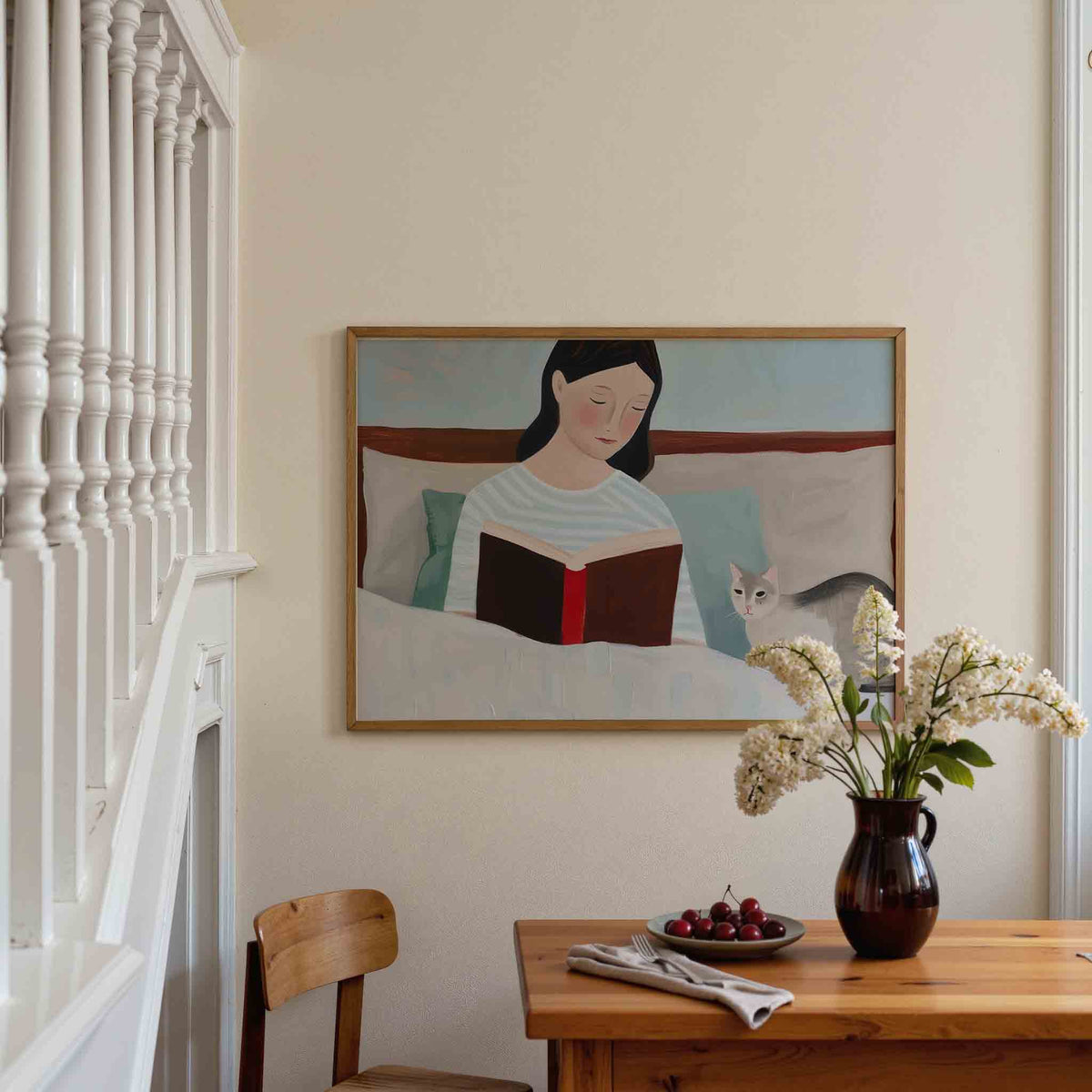 Lezende vrouw met kat – liggende illustratie poster als wanddecoratie
