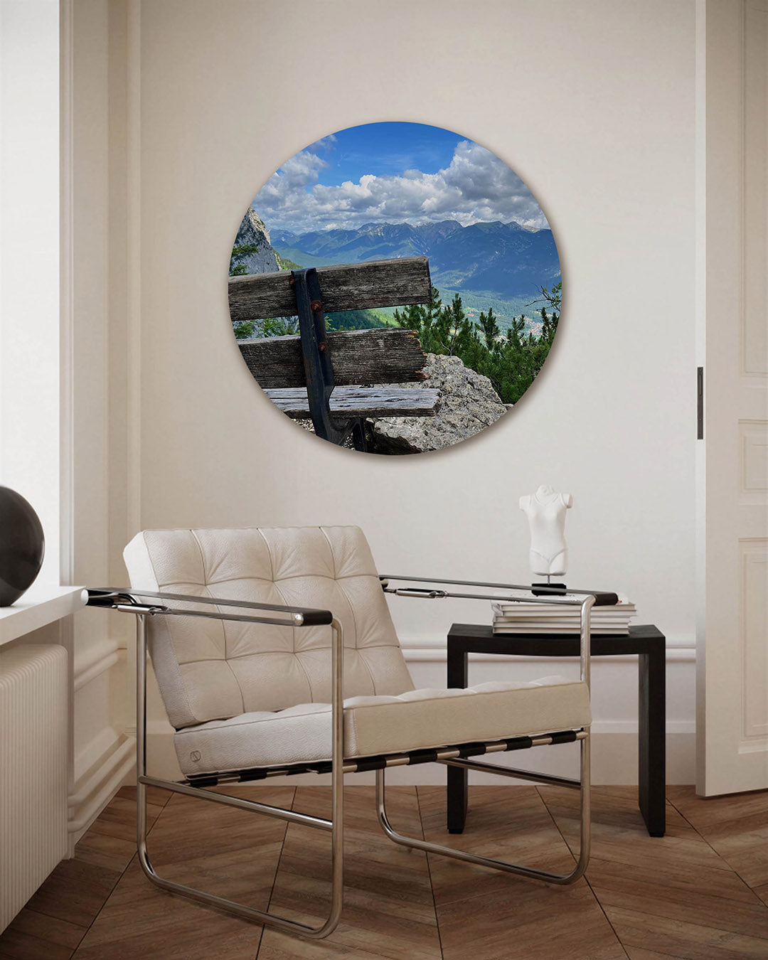 Berglandschap met bank – fotografie muurcirkel als ronde wanddecoratie