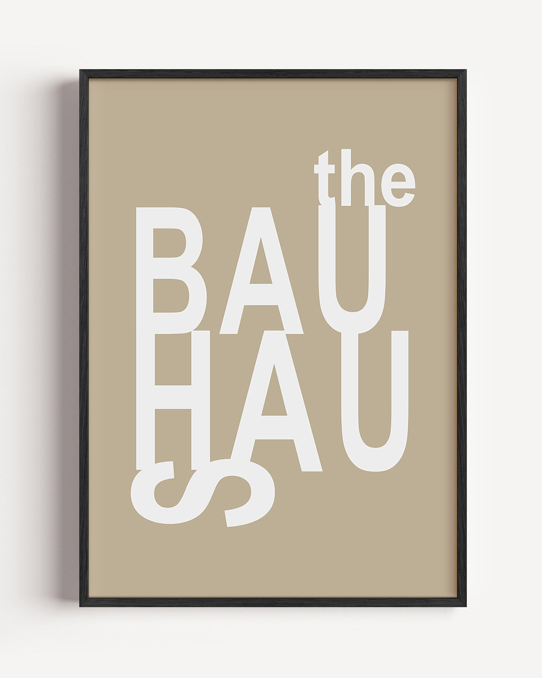 Typografisch spel – staande Bauhaus poster als wanddecoratie