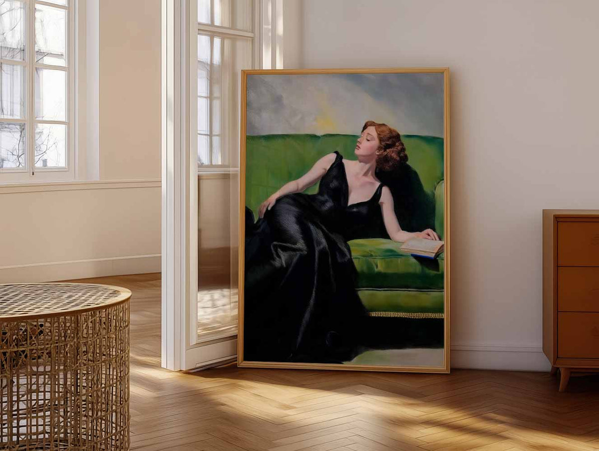 Vrouw op Groene Sofa – vrolijke paasillustratie als portret poster