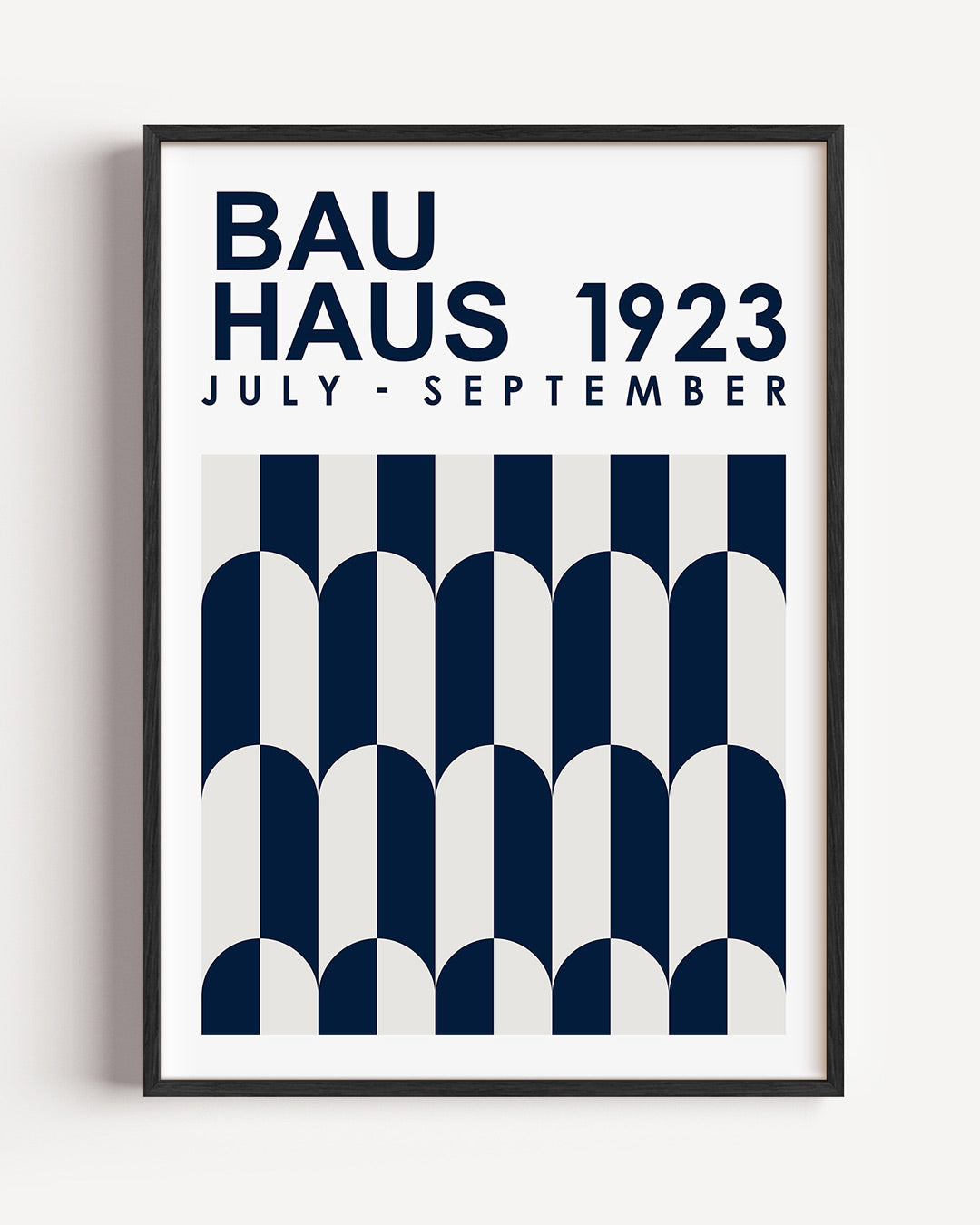 Vormritme en kleur – staande Bauhaus poster als wanddecoratie