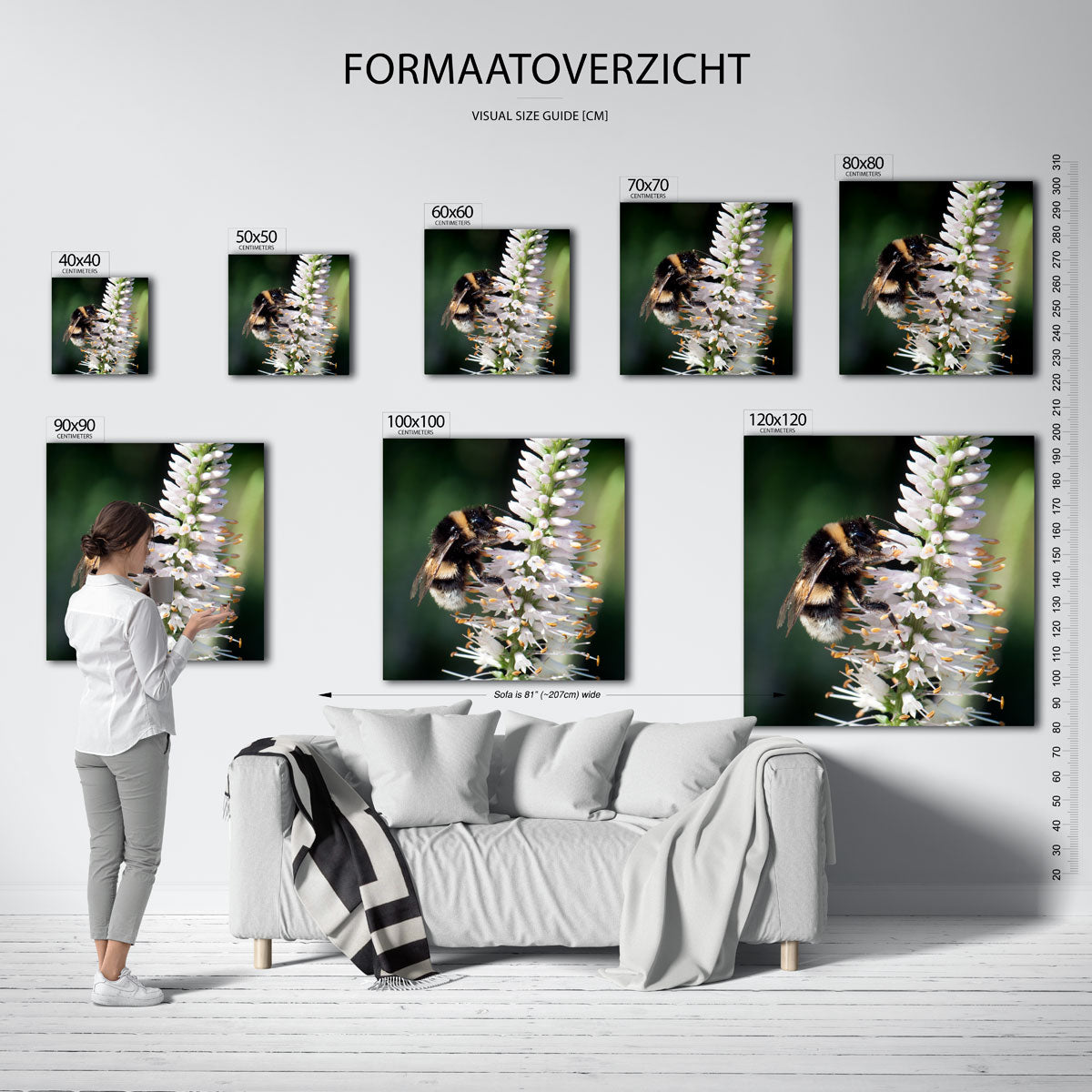 Bij op bloem poster – sfeerbeeld – deze poster toont een bij op een witte bloem met delicate details. De compositie vangt de