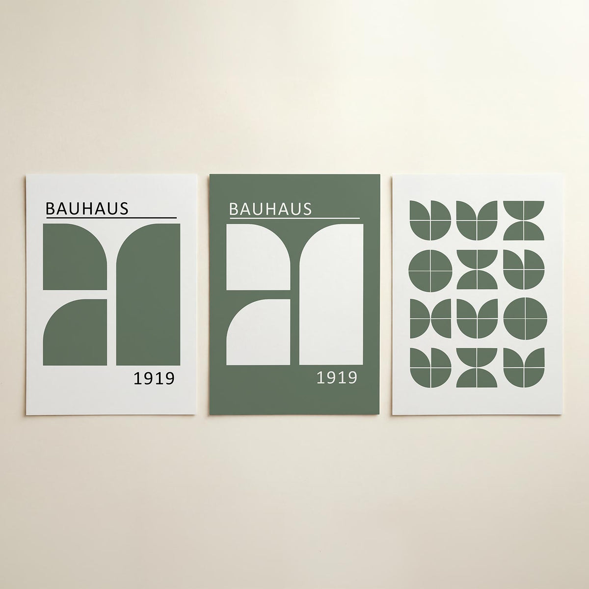 Vorm en balans driedelige posterset in interieur