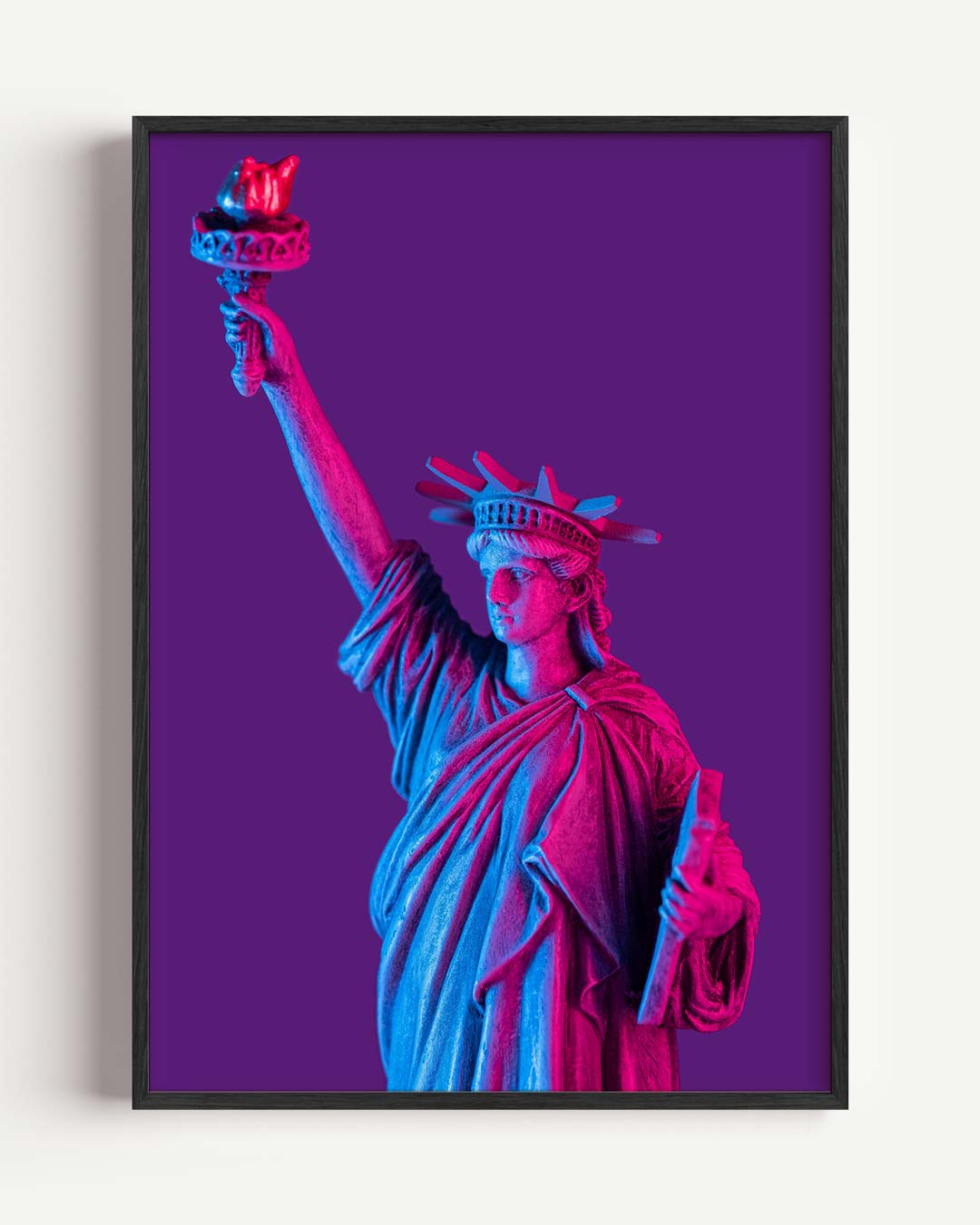 Vrijheidsbeeld in Neon – Popart en Streetart portret poster als wanddecoratie