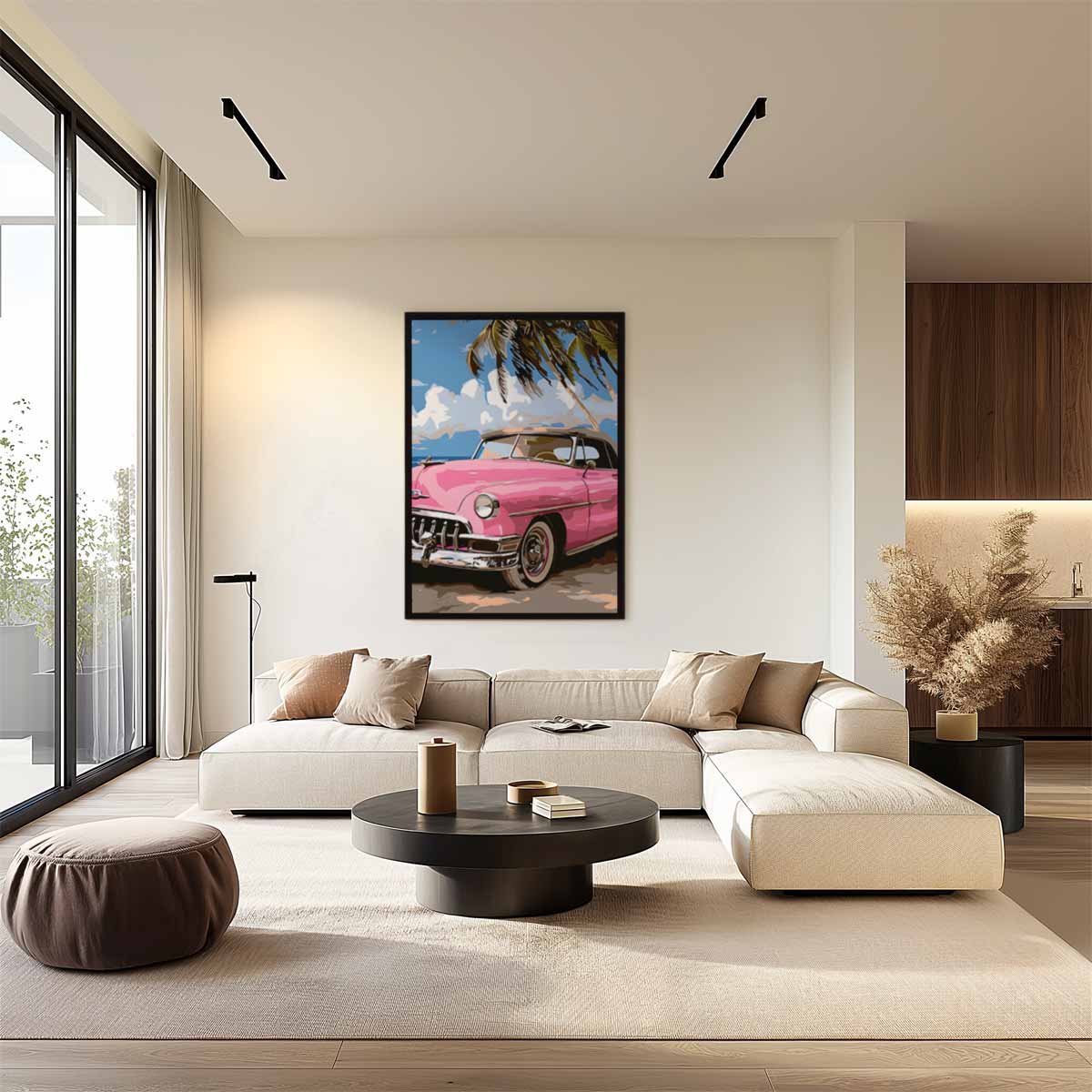 Roze Oldtimer aan het Strand – staand kunstwerk voor modern interieur