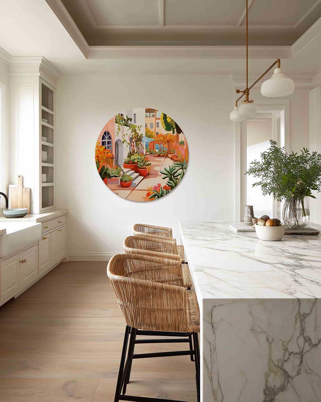 Zonnige patio – abstracte muurcirkel als ronde wanddecoratie