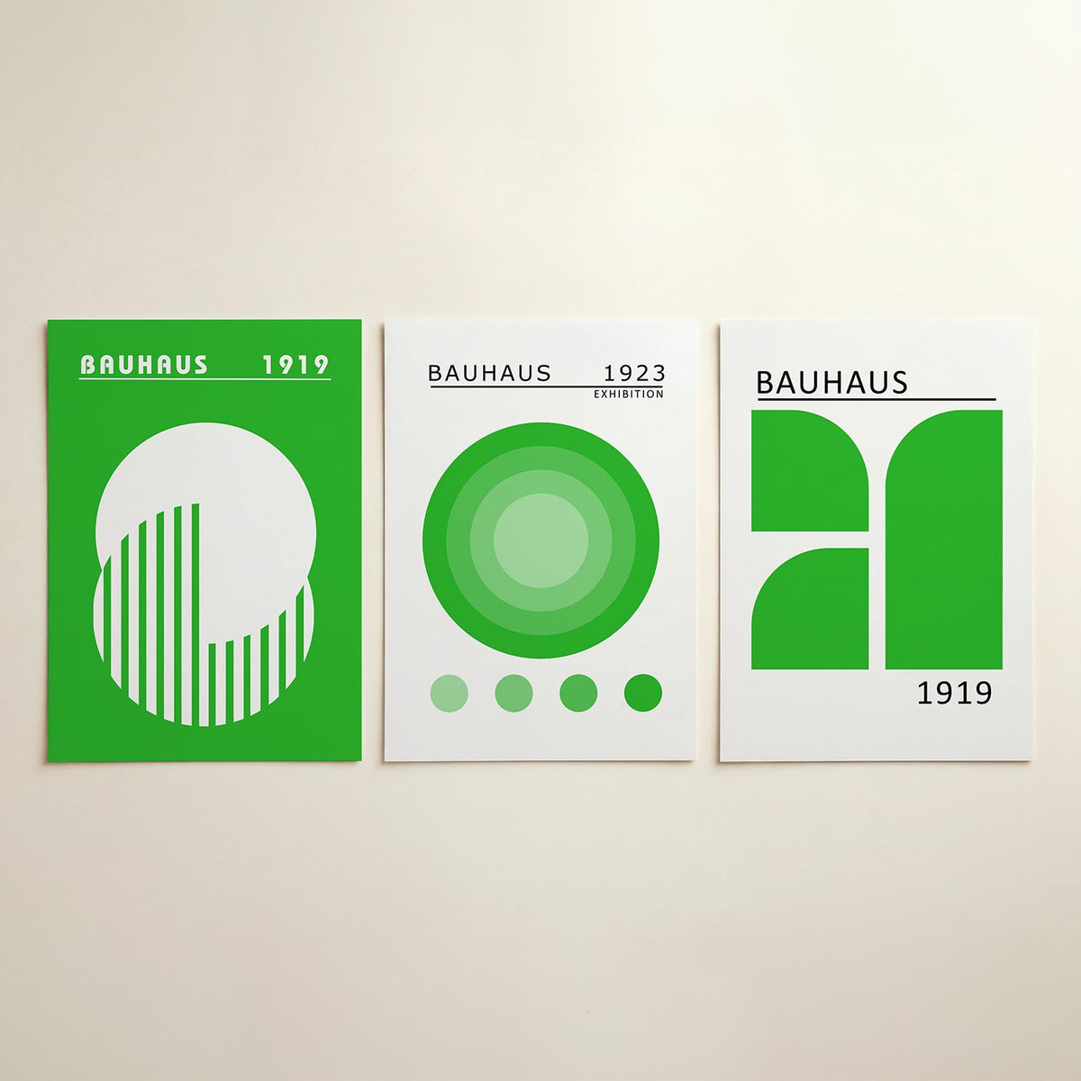 Cirkel en strepen driedelige posterset in interieur
