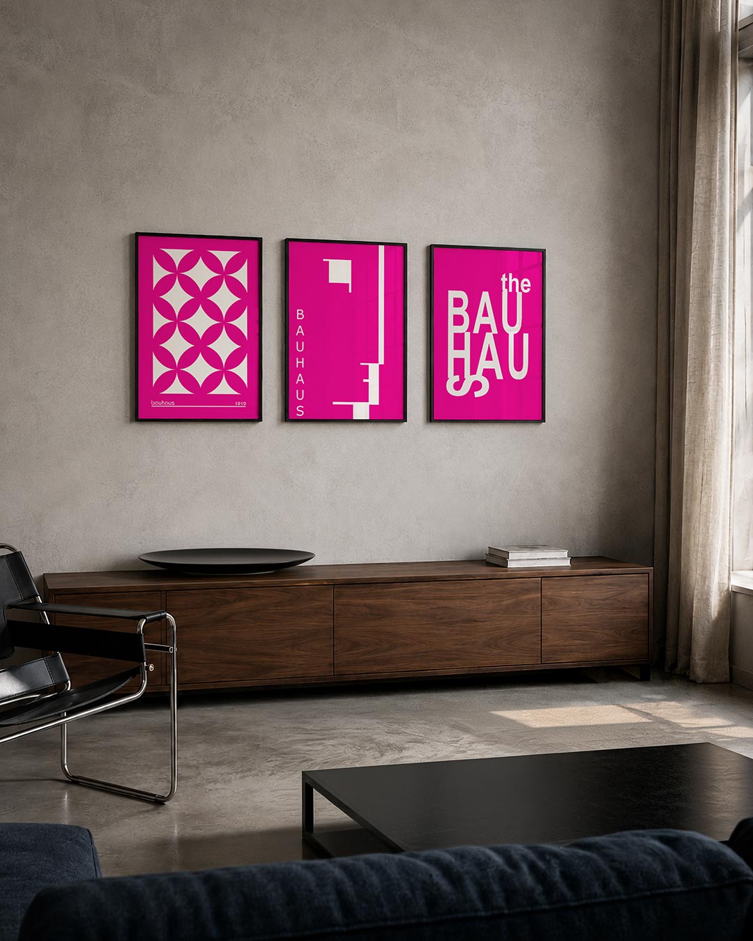 Vorm en kleur driedelige posterset – deze posterset in drie delen toont een levendig patroon van roze ellipsen op een witte