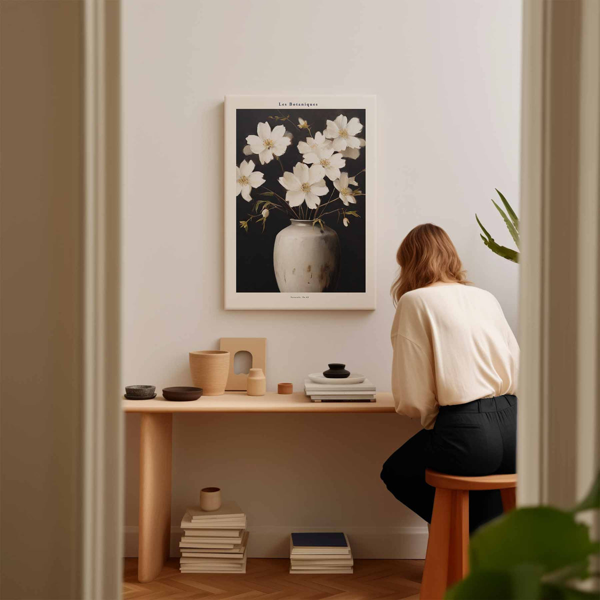 Elegante Bloemen in Rustieke Vaas – kunstwerk met zwarte baklijst
