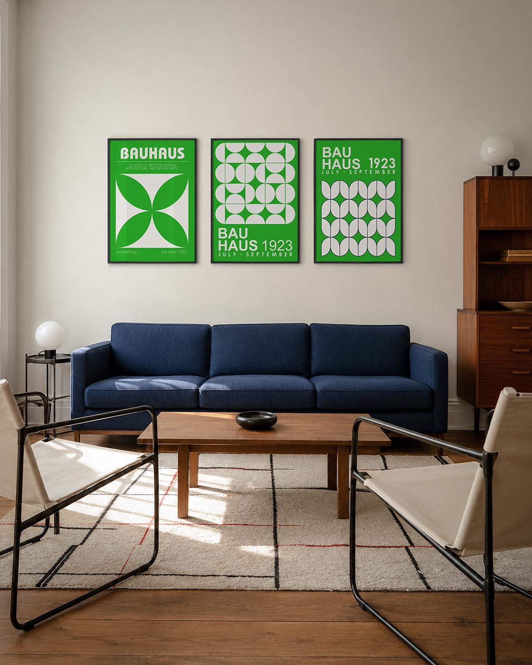 Groene symmetrie posterset – derde productweergave – deze posterset in drie delen toont een levendige groene achtergrond met
