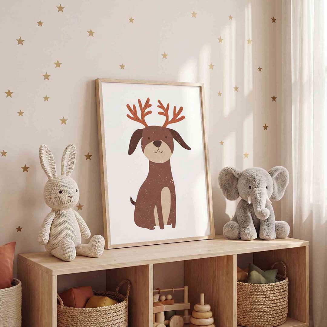 Hond met gewei – staande kinderkamer wanddecoratie van WallArtistic