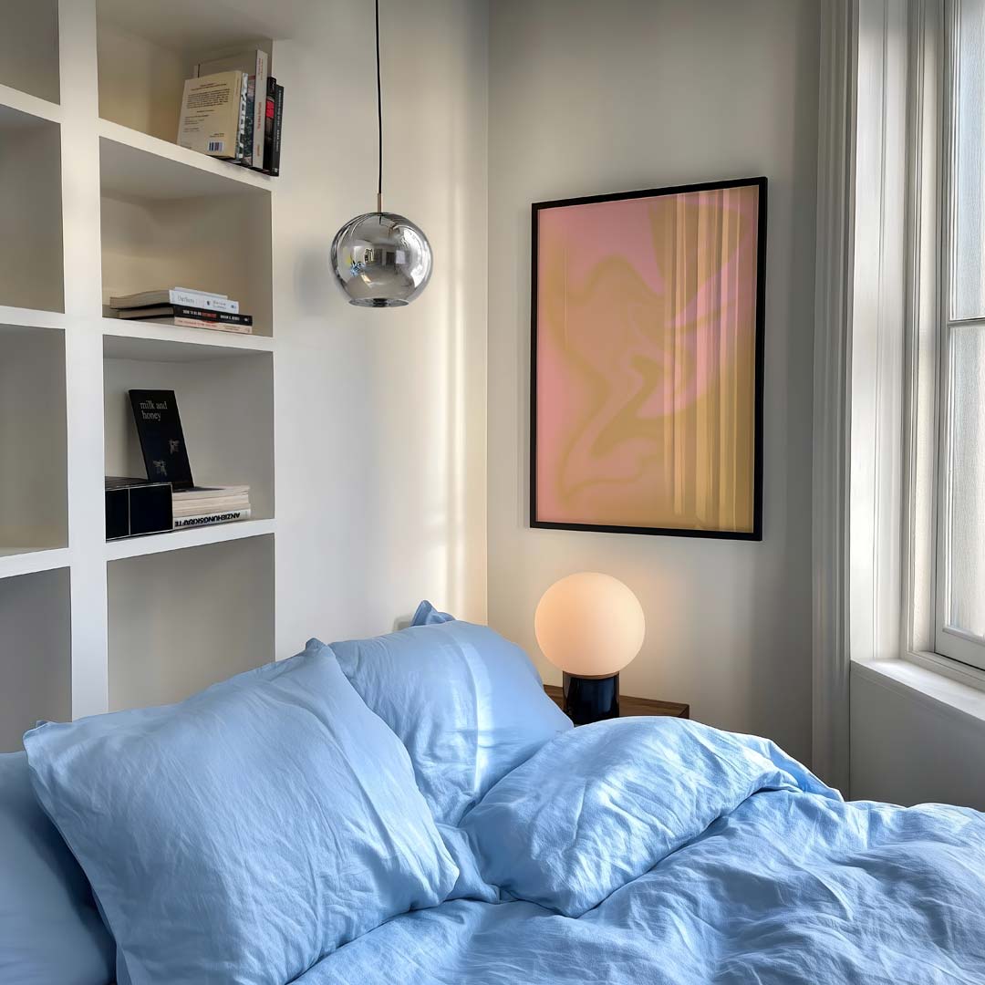 Dromerige Roze Abstracte – staande kleurrijke abstracte wanddecoratie van WallArtistic