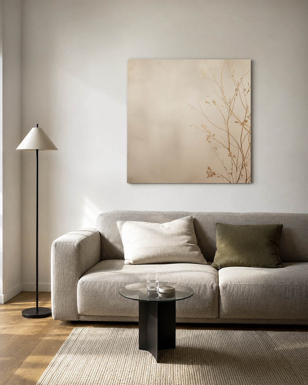 Subtiele takken kunstwerk – vierkante wanddecoratie – dit kunstwerk toont delicate takken tegen een zachte achtergrond. De