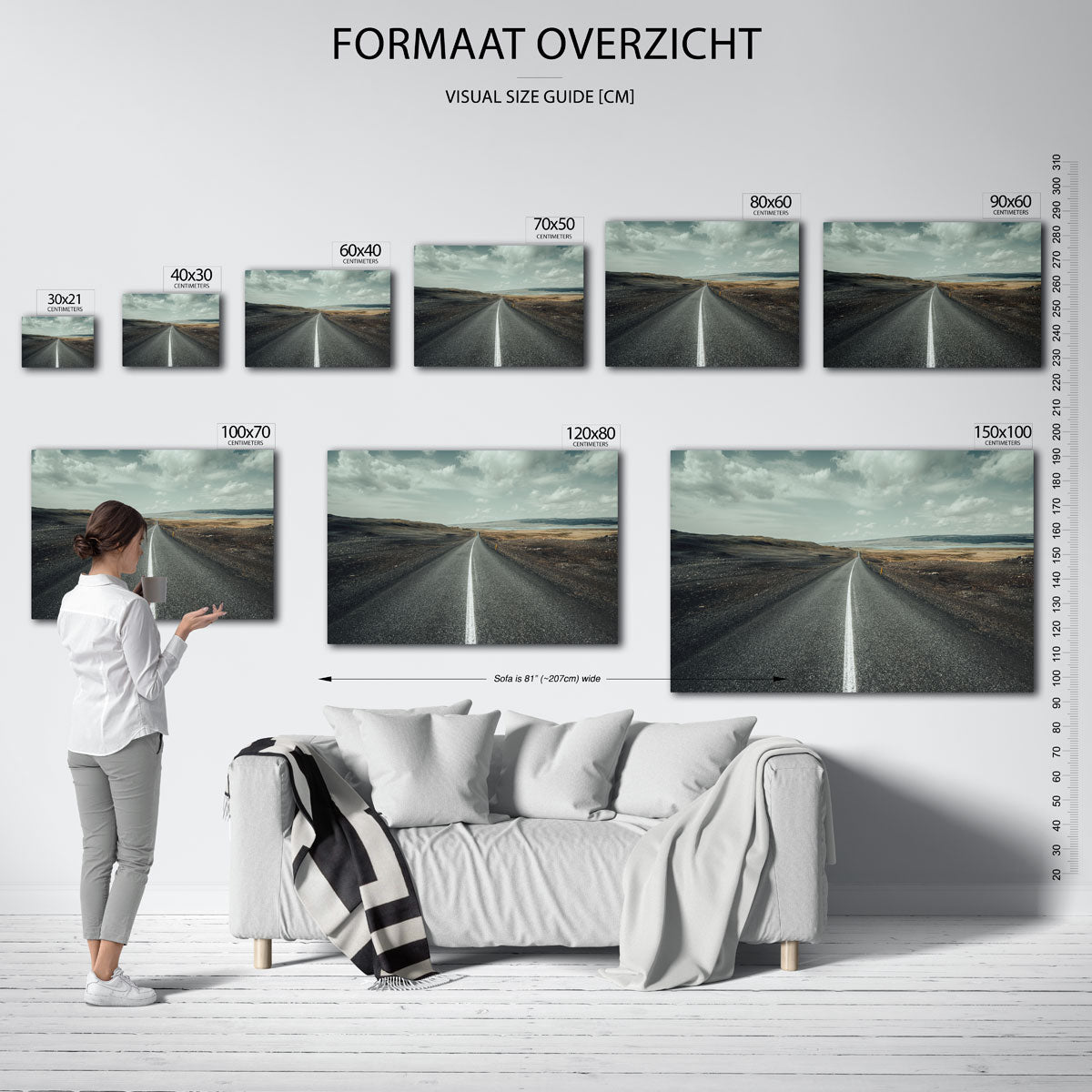 Eindeloze weg poster – sfeerbeeld – een lange, rechte weg strekt zich uit naar de horizon, omgeven door een uitgestrekt