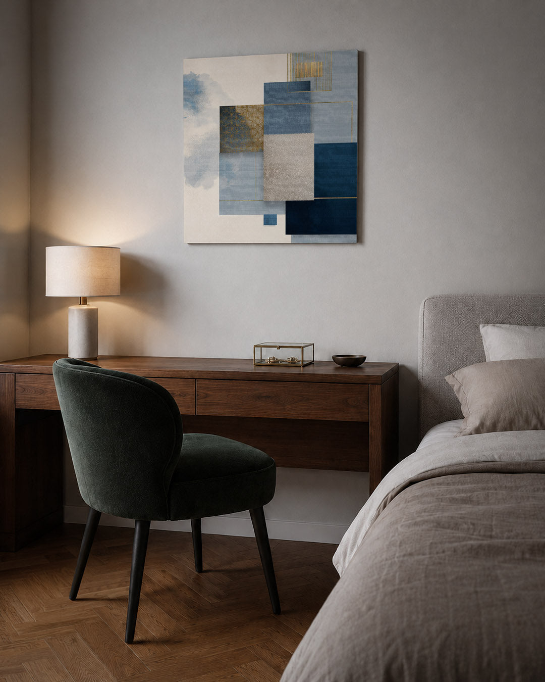 Geometrische compositie kunstwerk – sfeerbeeld – dit werk toont een harmonie van rechthoeken en lijnen in blauw, beige en