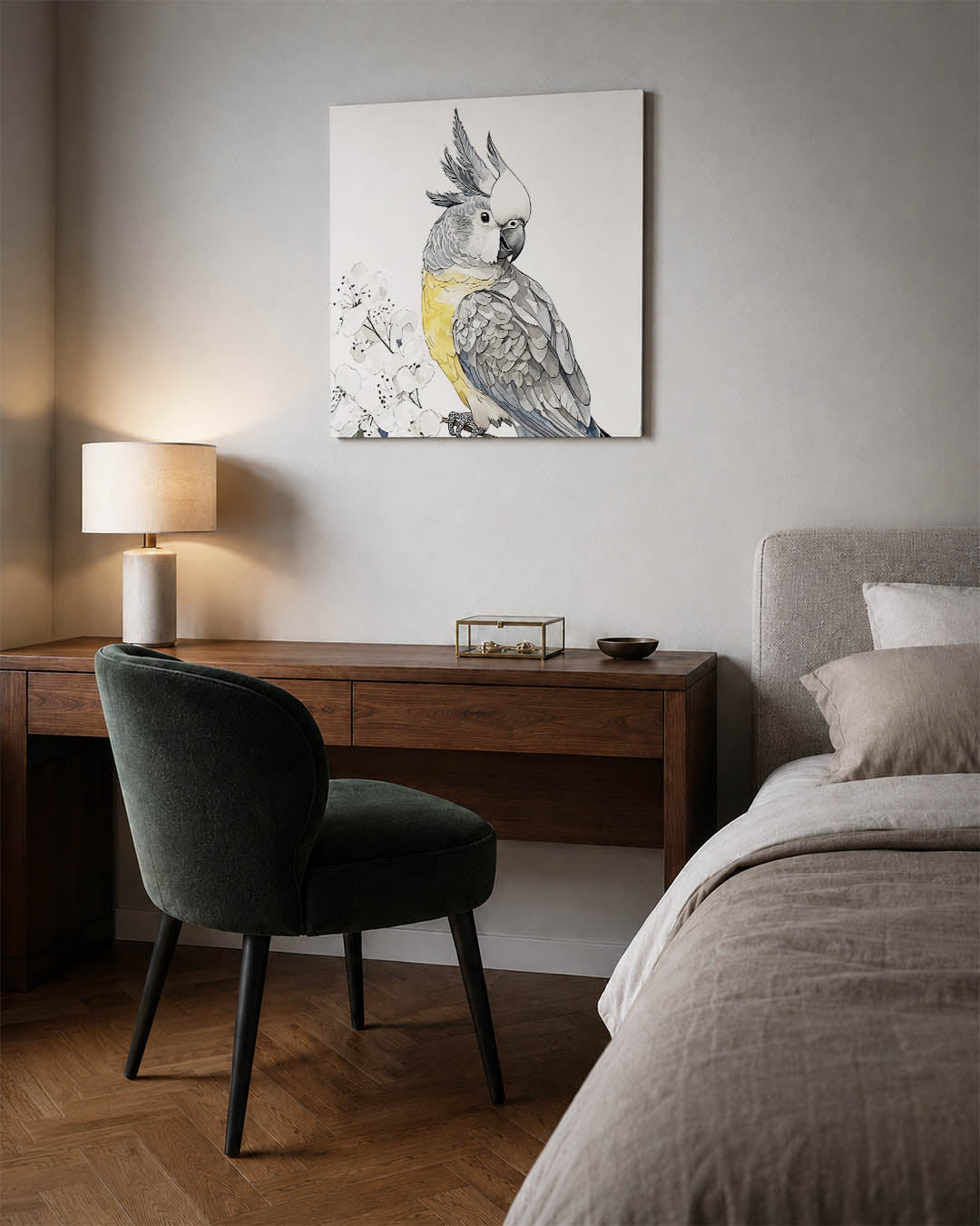 Vogels en bloemen kunstwerk – materiaalweergave – dit kunstwerk toont een gedetailleerde vogel met levendige veren naast