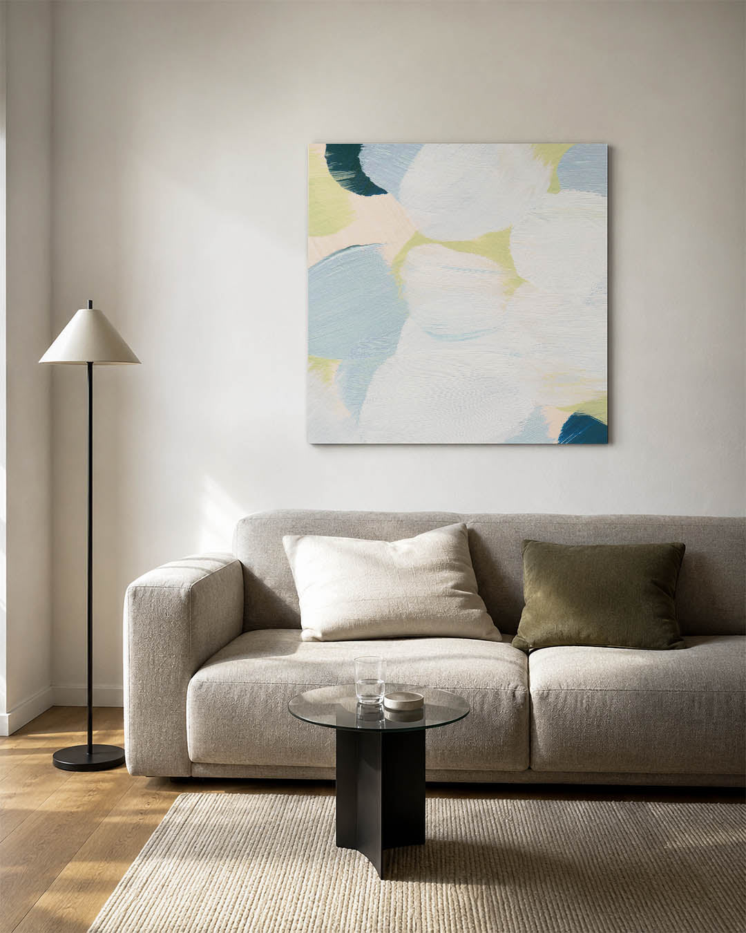 Kleurrijke vormen kunstwerk – detailweergave – dit werk toont een dynamisch spel van zachte penseelstreken in blauw, wit en