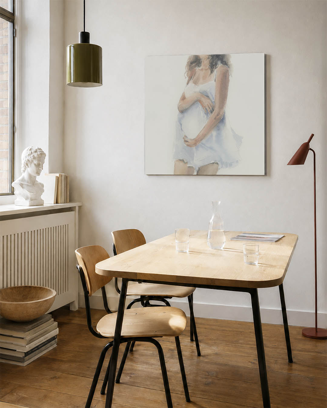 Zachte vrouwelijke silhouet kunstwerk – vierkante wanddecoratie – dit werk toont een vrouw in een lichte jurk, met zachte