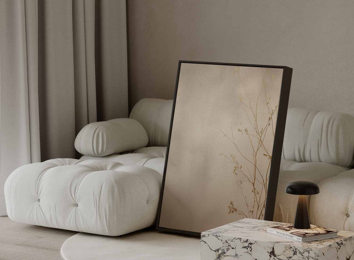 Gouden Zweepslag: Minimalistische Takken – modern portret kunstwerk van WallArtistic