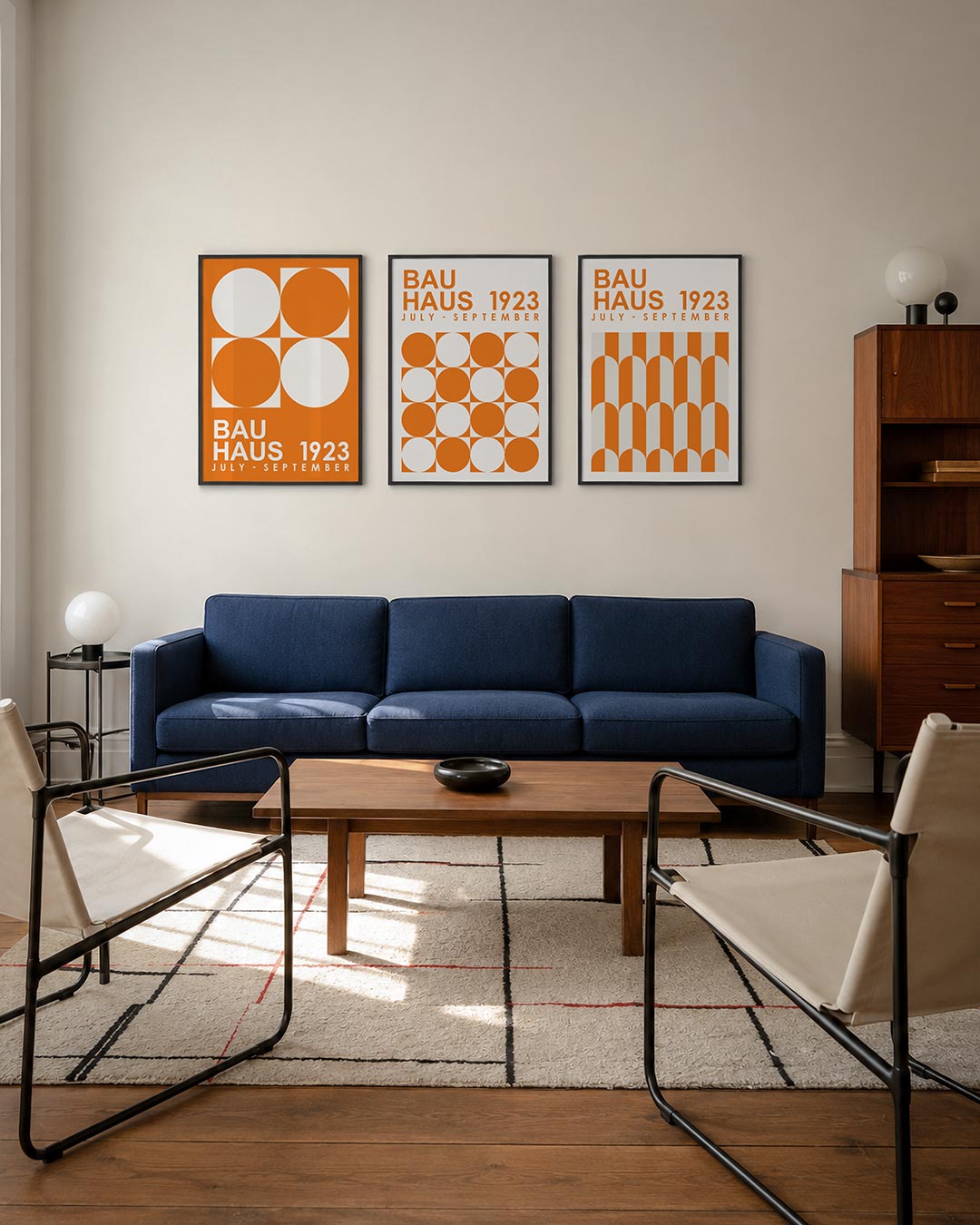Cirkel en vierkant driedelige posterset – deze posterset in drie delen toont een levendig spel van oranje en wit. Grote