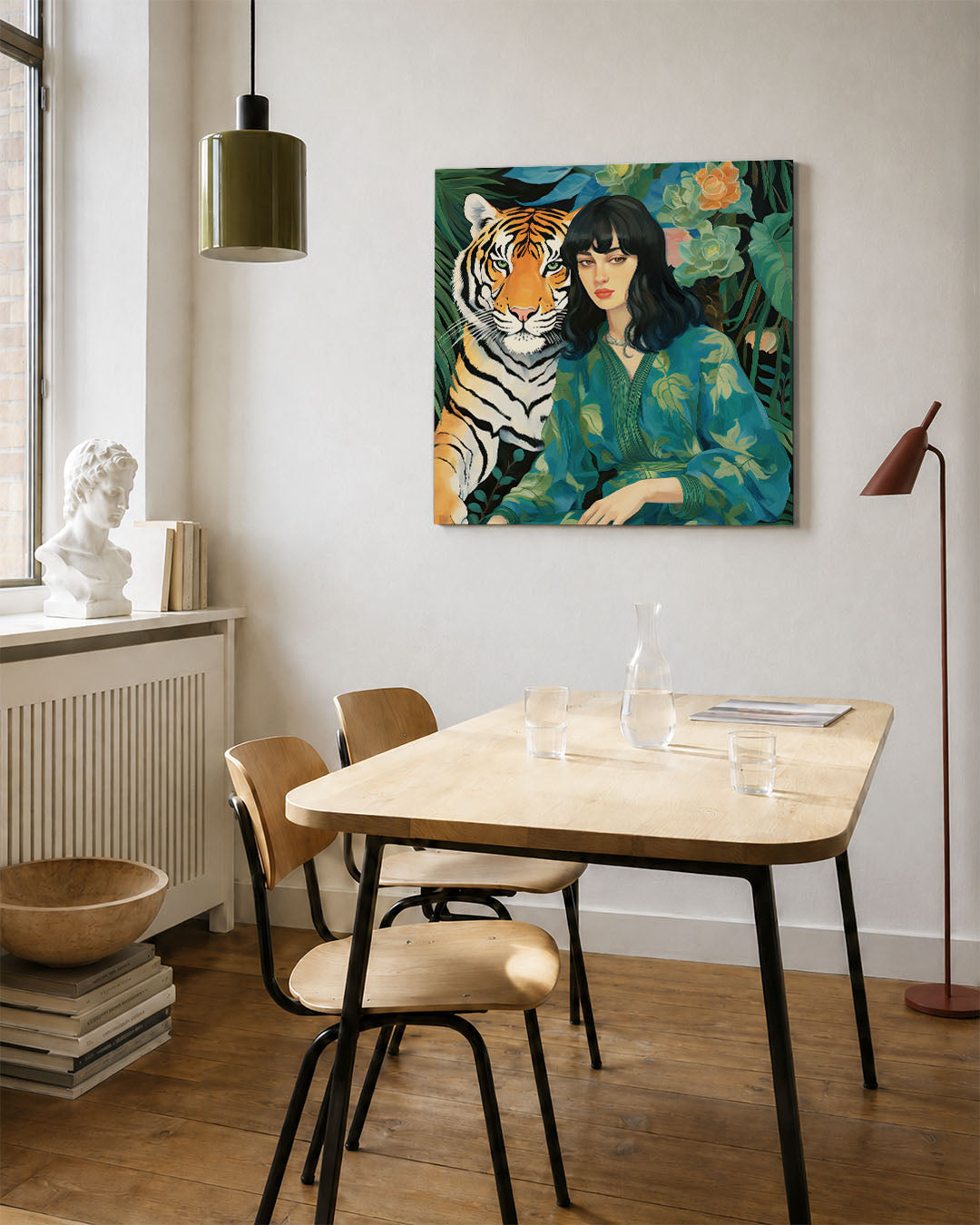 Dier en mens harmonie kunstwerk – vierkante wanddecoratie – dit kunstwerk toont een vrouw naast een tijger, omringd door