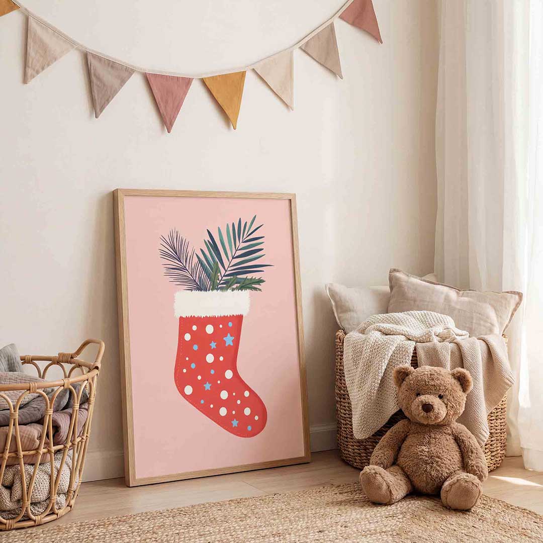 Kerstsok met bladeren – speelse wandkunst als portret kinderposter