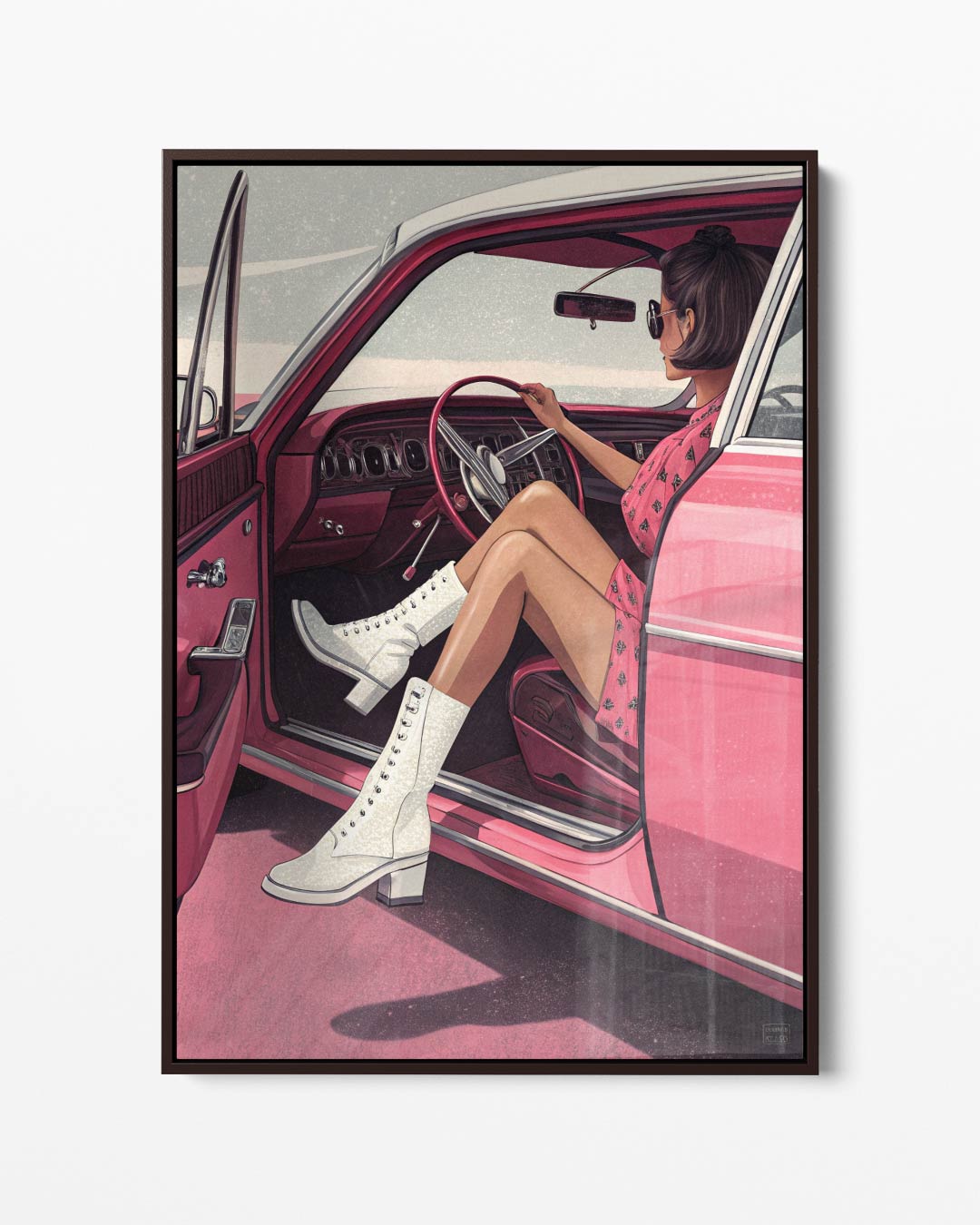 Vintage Glamor in de Roze Oldtimer – portret kunstwerk als wanddecoratie